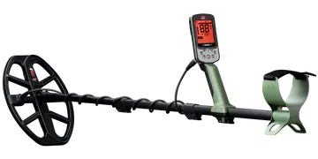 Minelab X-Terra Pro by Minelab