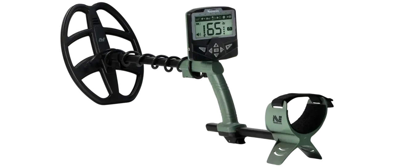 Minelab X-Terra Voyager by Minelab